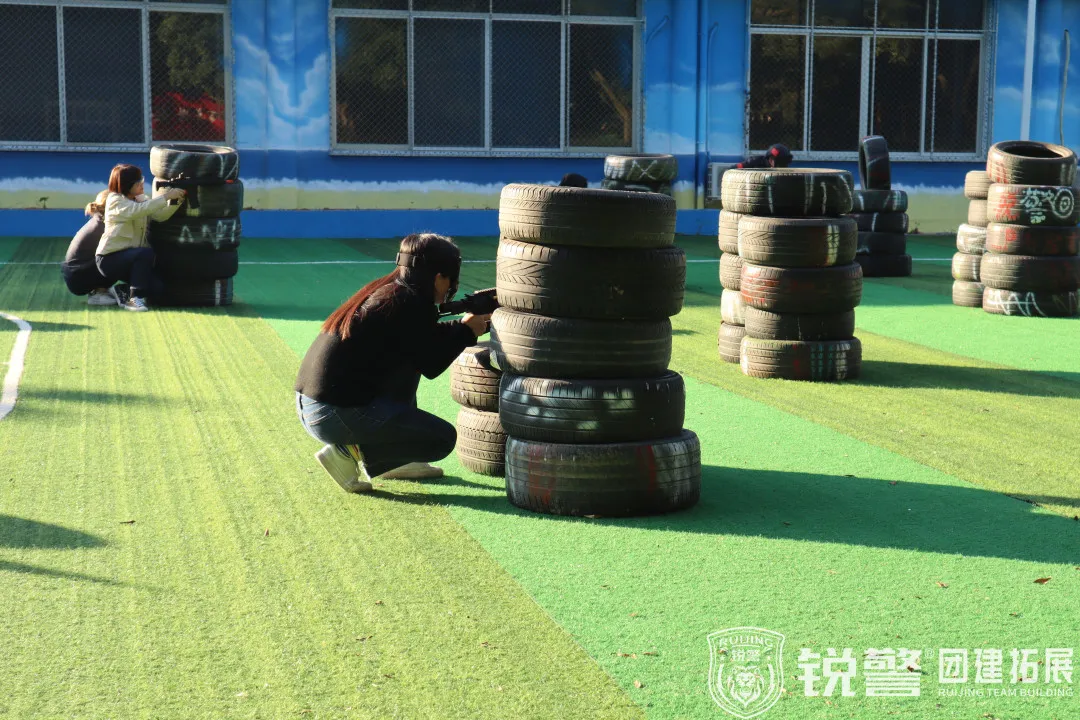 銳警團建：“學黨史 強信念 跟黨走”城(chéng)投集團2021年(nián)團幹部拓展培訓