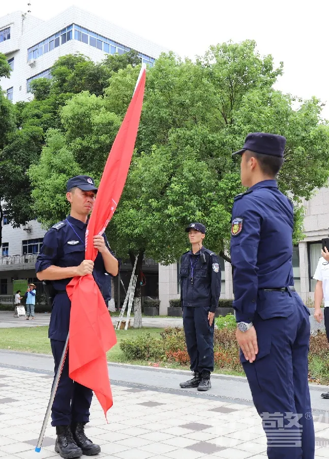 銳警少(shǎo)年(nián)警訓夏令營：揚帆起航，這(zhè)是(shì)一(yī)個(gè)嶄新的(de)開(kāi)始