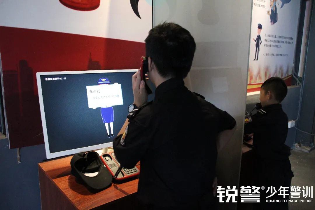 銳警少(shǎo)年(nián)警訓夏令營：雛鷹新飛(fēi)，溫室小(xiǎo)花(huā)蛻變之旅，成長(cháng)的(de)力量